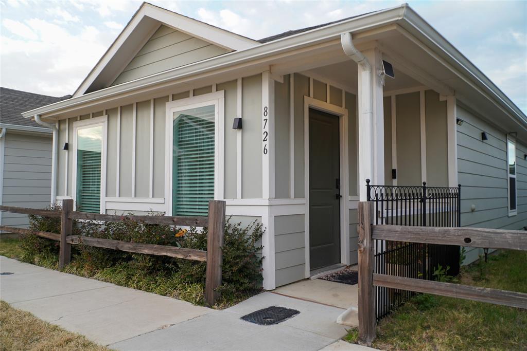 Price adjustment for you to not miss and time to stop renting and take the opportunity to own this very well keep single-family home in sought -after Fort Worth neighborhood. Schedule today to see this single story 3 bedrooms and 2 bathrooms very well maintained home that offers an open concept floor plan with a great size living and dining area ideal for modern living at its best with affordable price. The HOA monthly payments covers the internet as well.  Sellers are motivated to sell so they are willing to help for closing cost up to $3,000 and almost new washer and dryer will come with the sale so hurry and don't let this opportunity pass by!