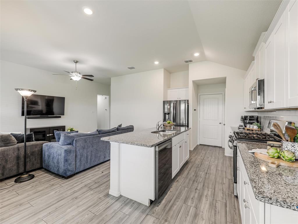Hillstone Pointe Pha - Residential