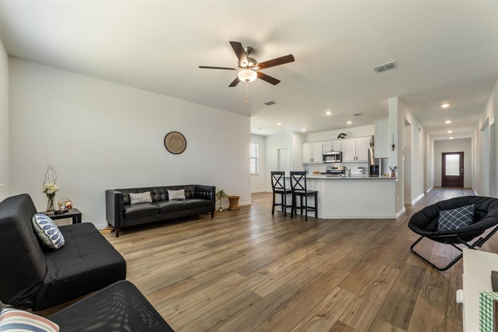 LINDEN HILLS - Residential Lease