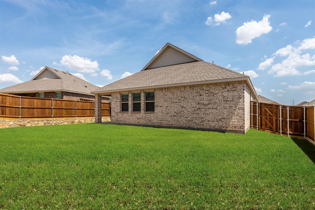 LINDEN HILLS - Residential Lease