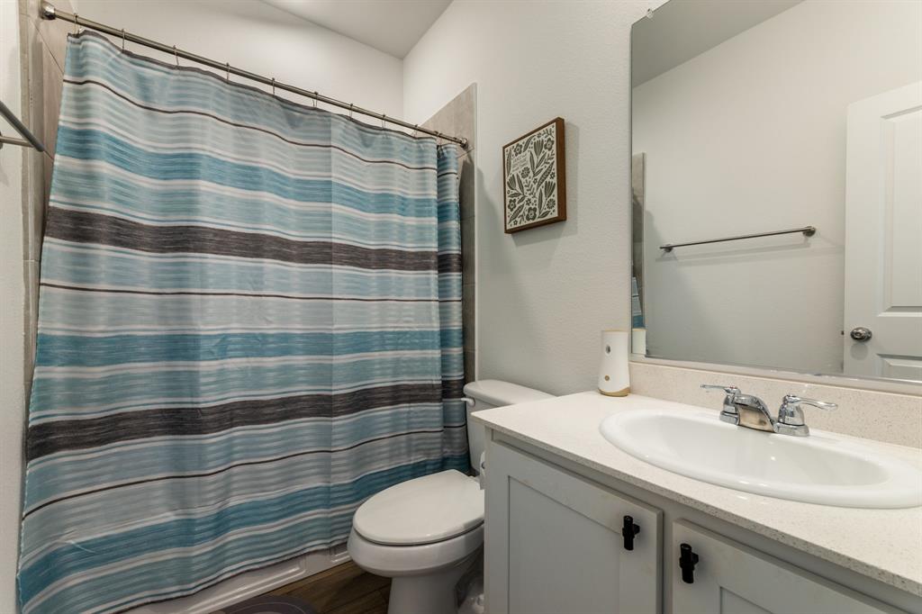 LINDEN HILLS - Residential Lease