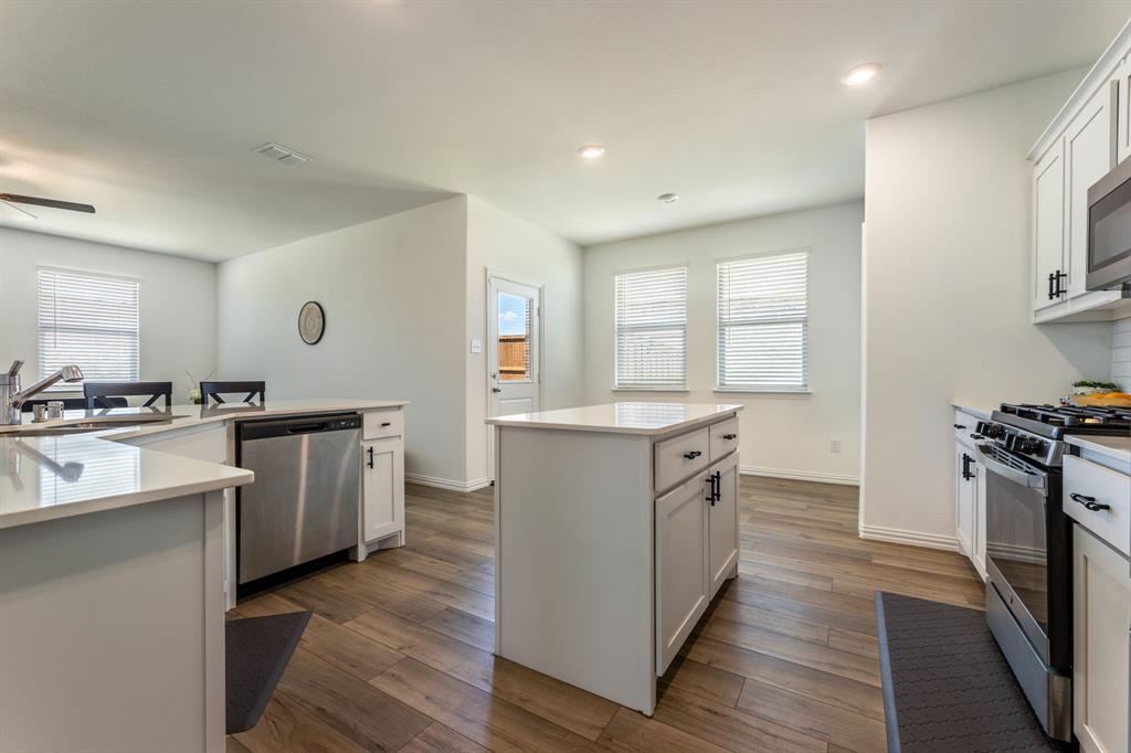 LINDEN HILLS - Residential Lease