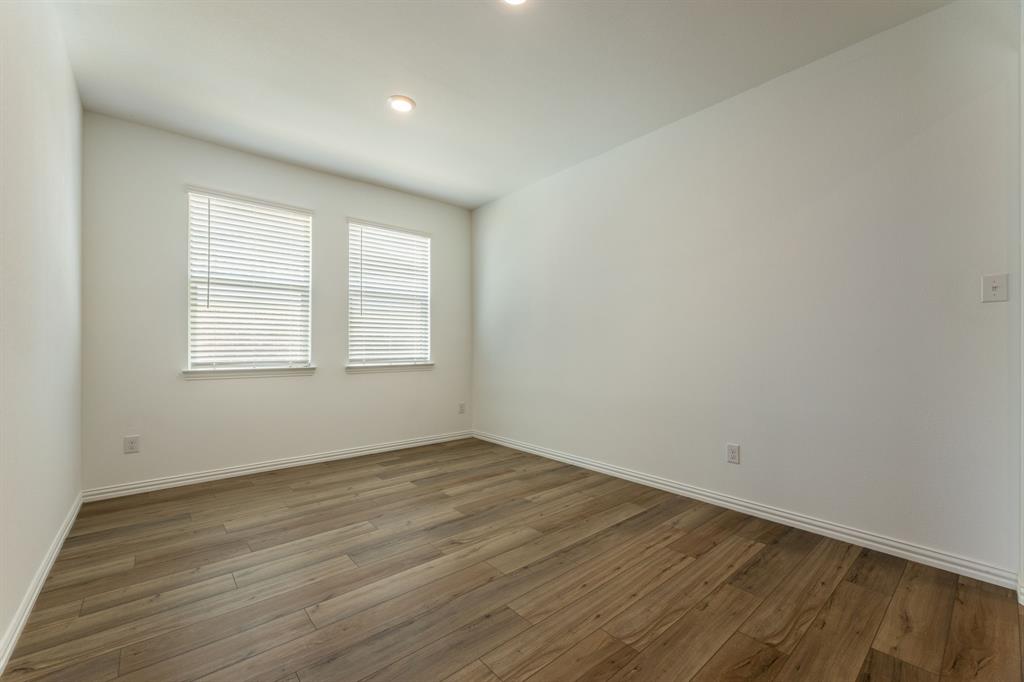 LINDEN HILLS - Residential Lease