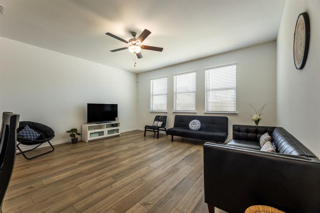 LINDEN HILLS - Residential Lease