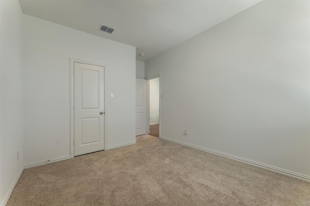LINDEN HILLS - Residential Lease