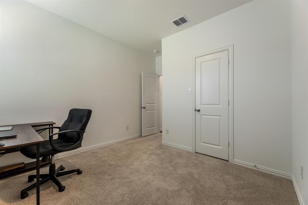 LINDEN HILLS - Residential Lease