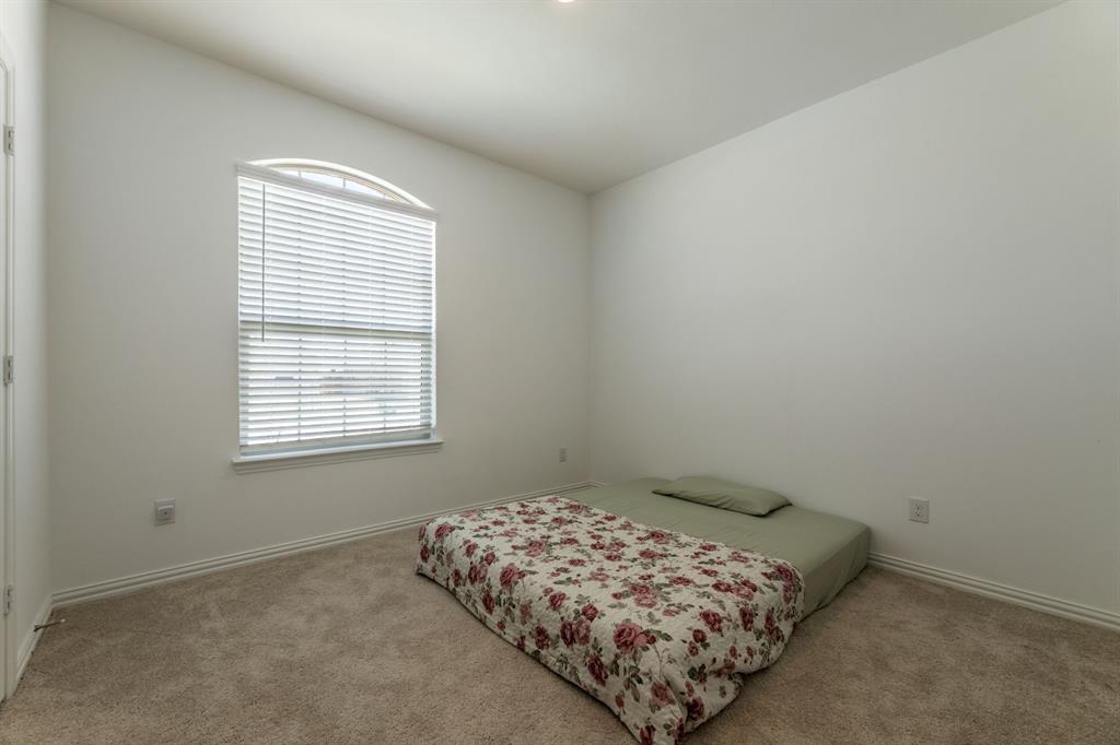 LINDEN HILLS - Residential Lease