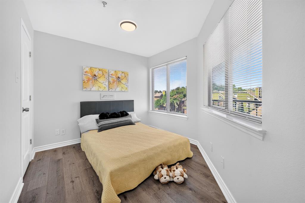 Richland Trace Condos - Residential