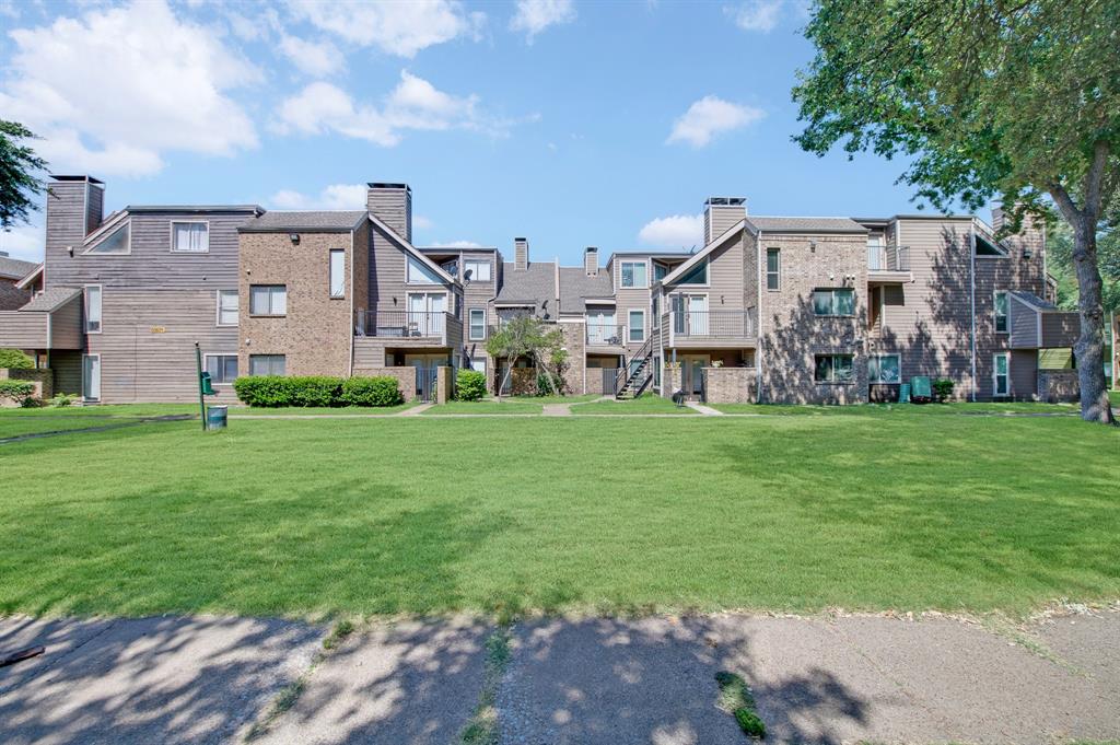 Richland Trace Condos - Residential