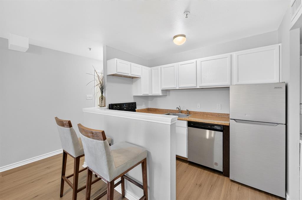 Richland Trace Condos - Residential