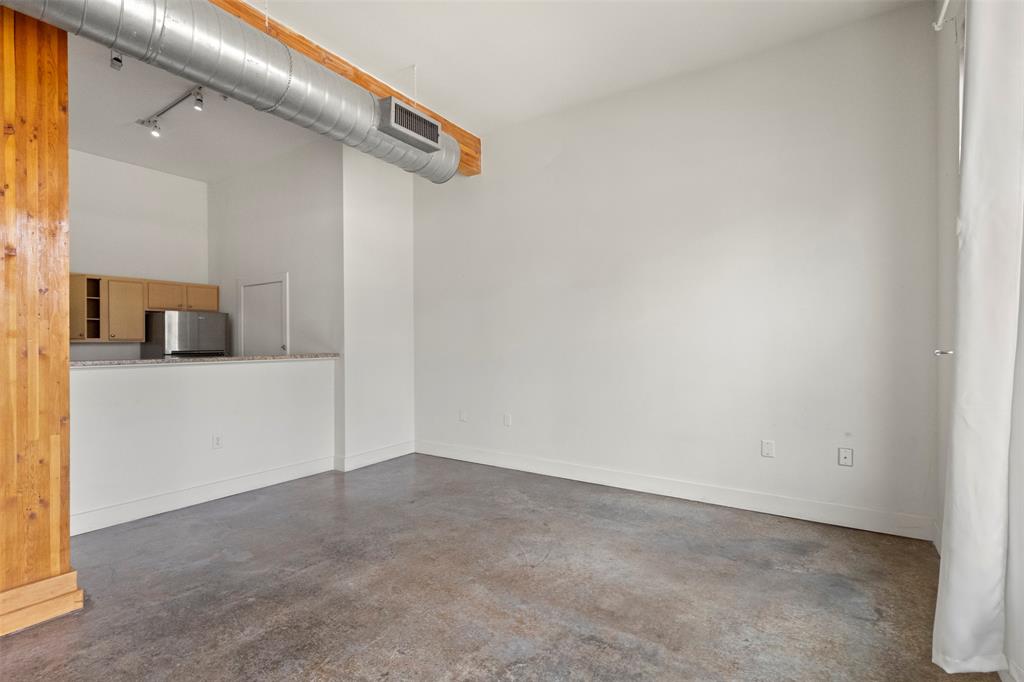 Live Oak Lofts Condo - Residential