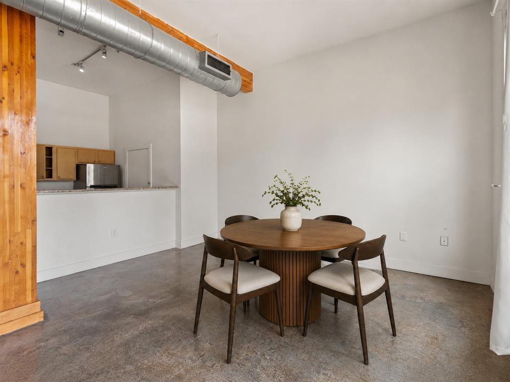 Live Oak Lofts Condo - Residential