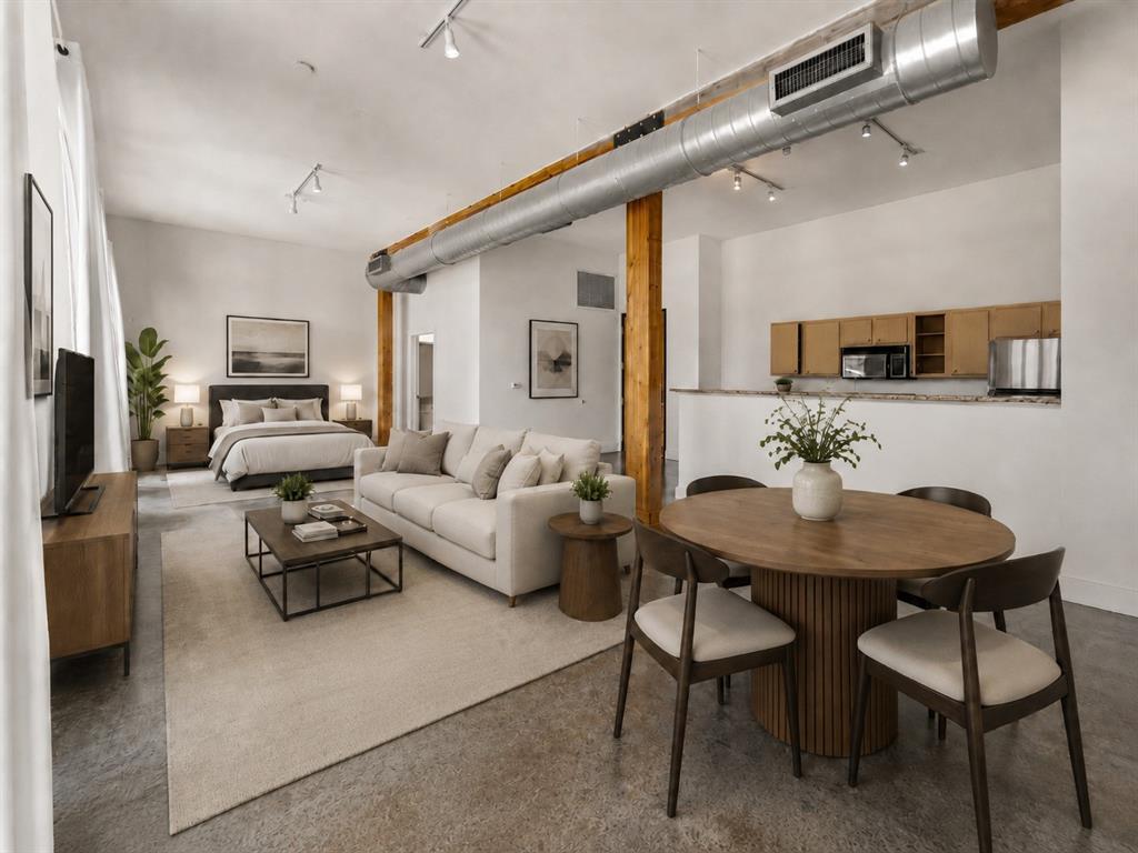 Live Oak Lofts Condo - Residential