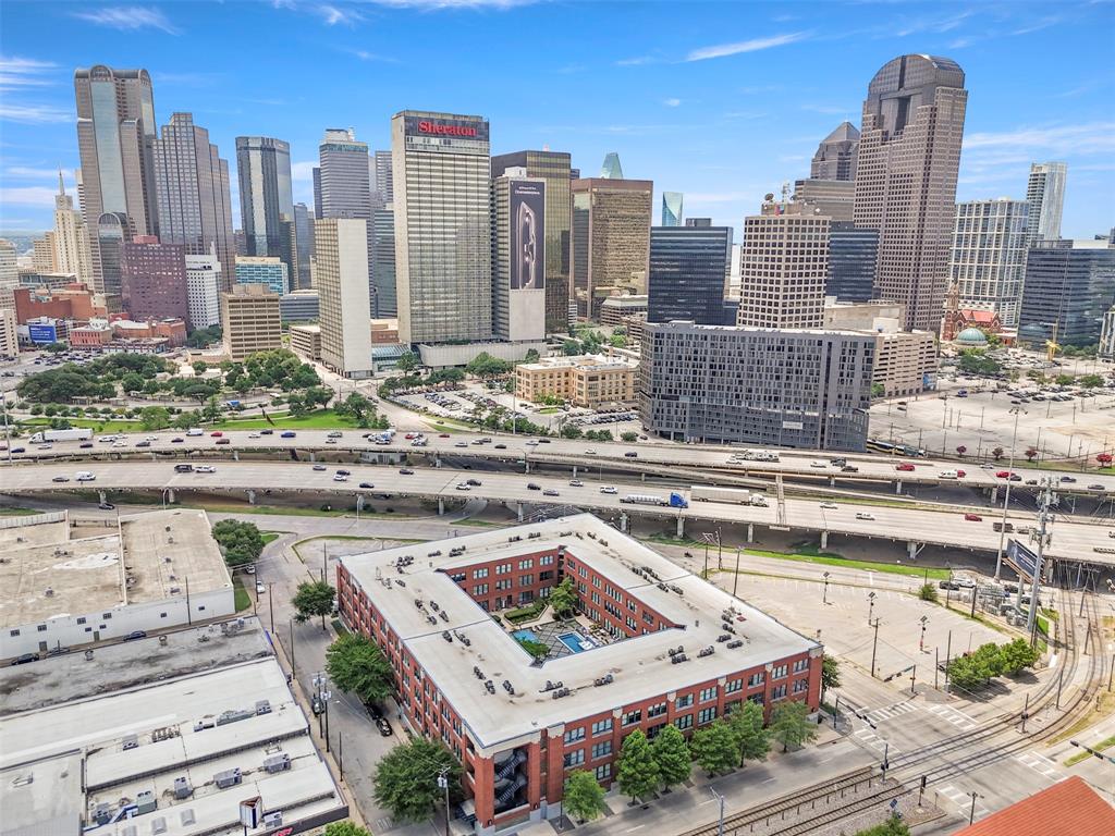 Live Oak Lofts Condo - Residential