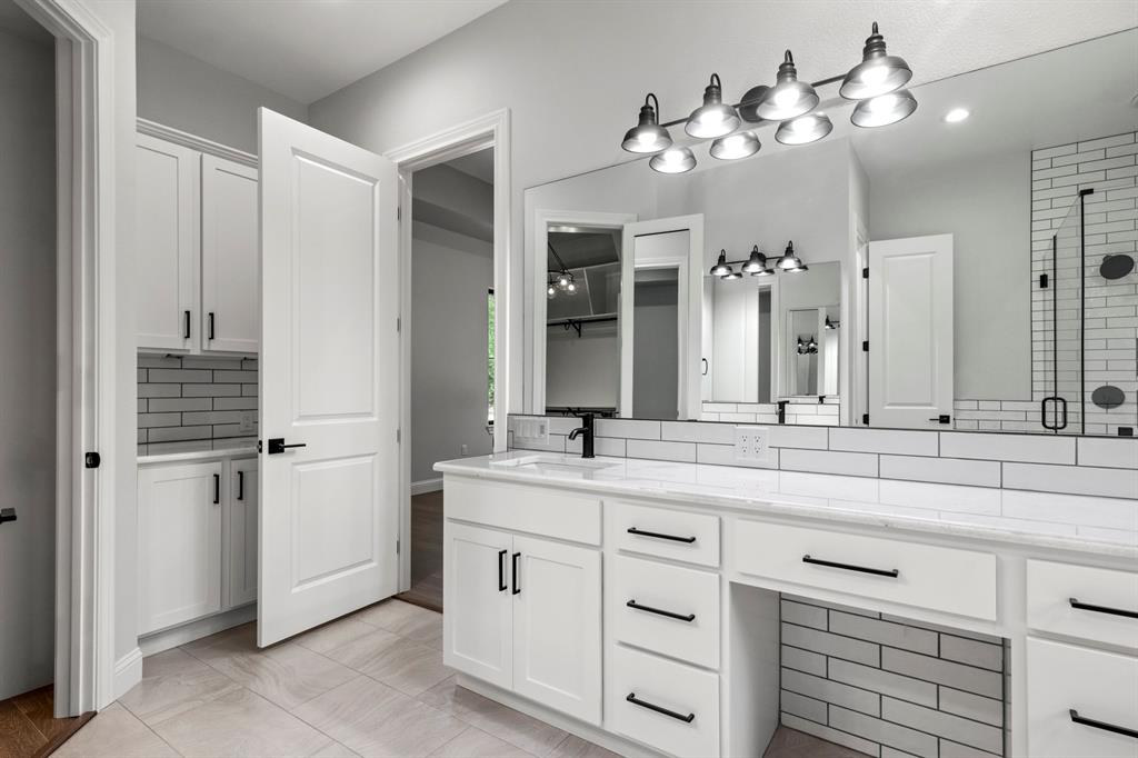 Rych Oaks - Residential