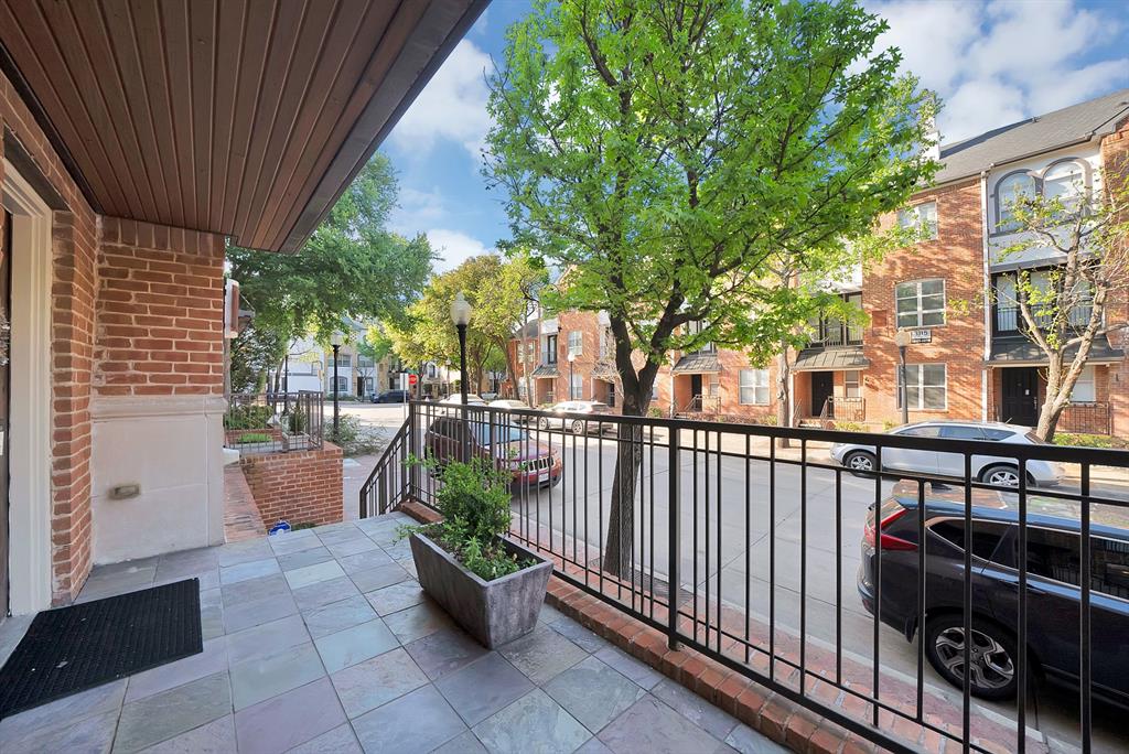 West Side at State Thomas - Residential