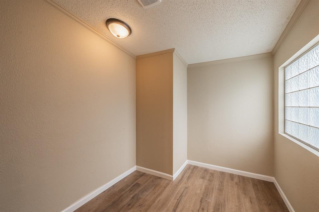Oak Meadows - Residential