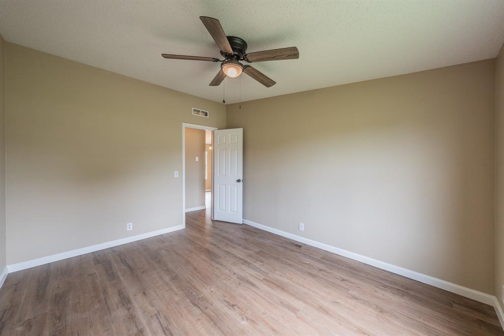 Oak Meadows - Residential