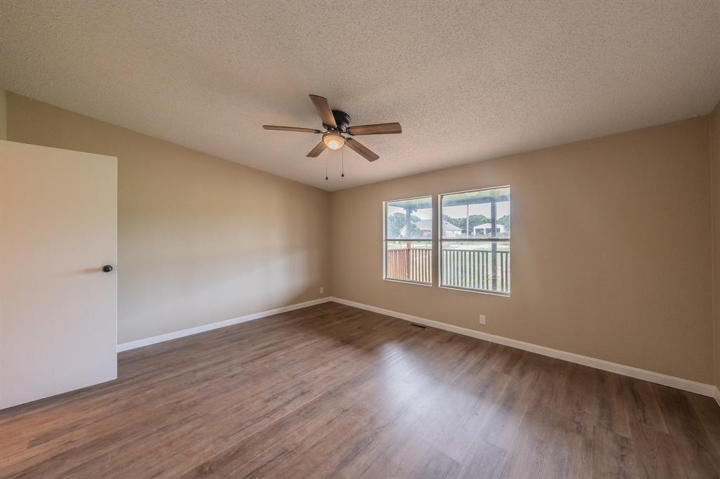 Oak Meadows - Residential