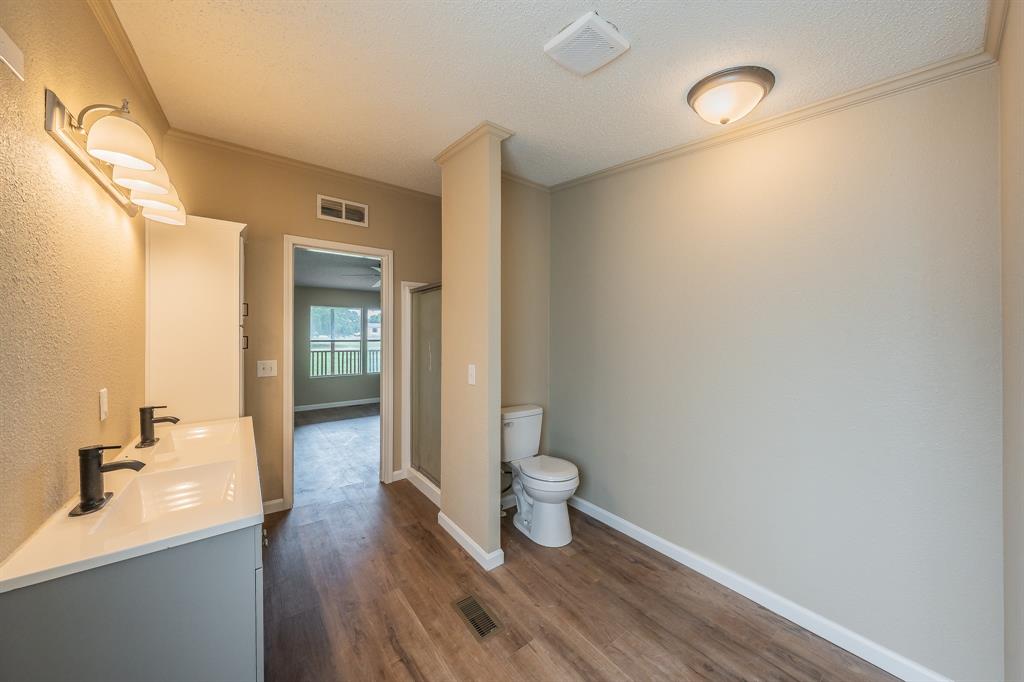 Oak Meadows - Residential