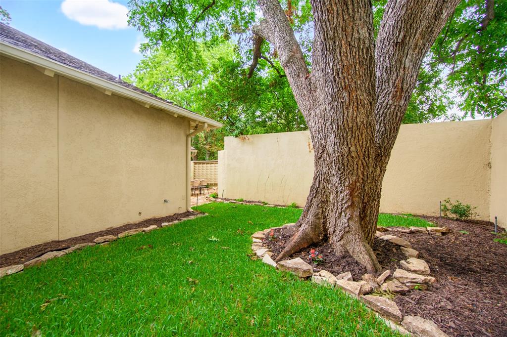 Cochran Chapel Circle - Residential