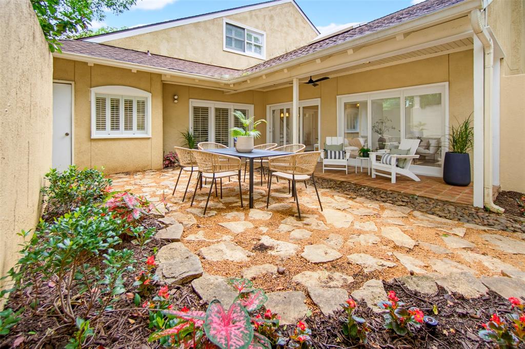Cochran Chapel Circle - Residential