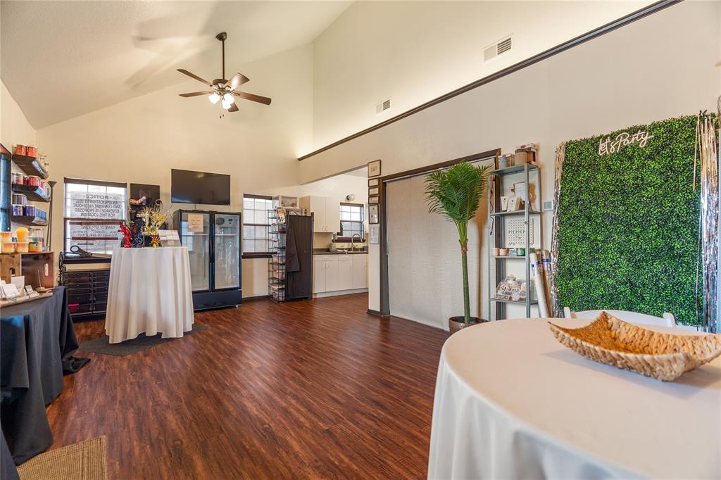 S C Robertson Surv A-8 Tract 5 - Residential