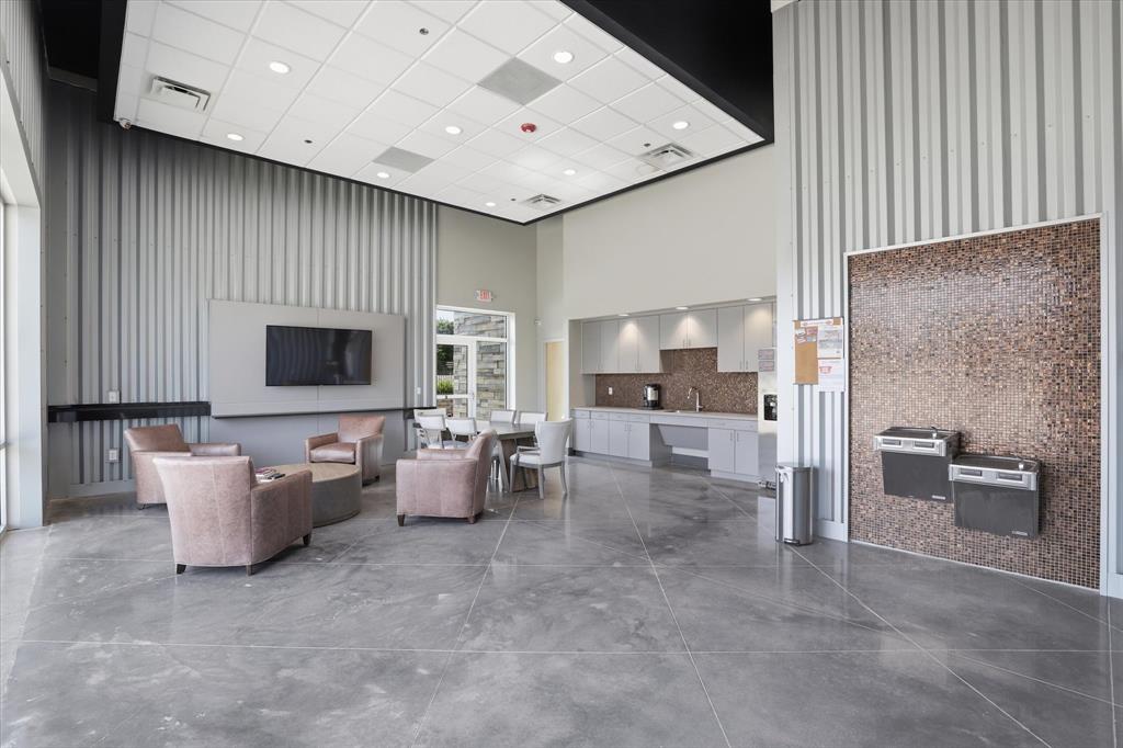 Garages Of Texas Frisco Condo - Commercial Sale