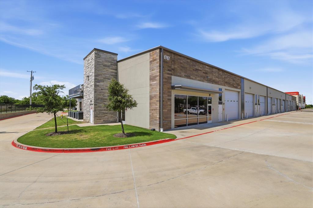 Garages Of Texas Frisco Condo - Commercial Sale