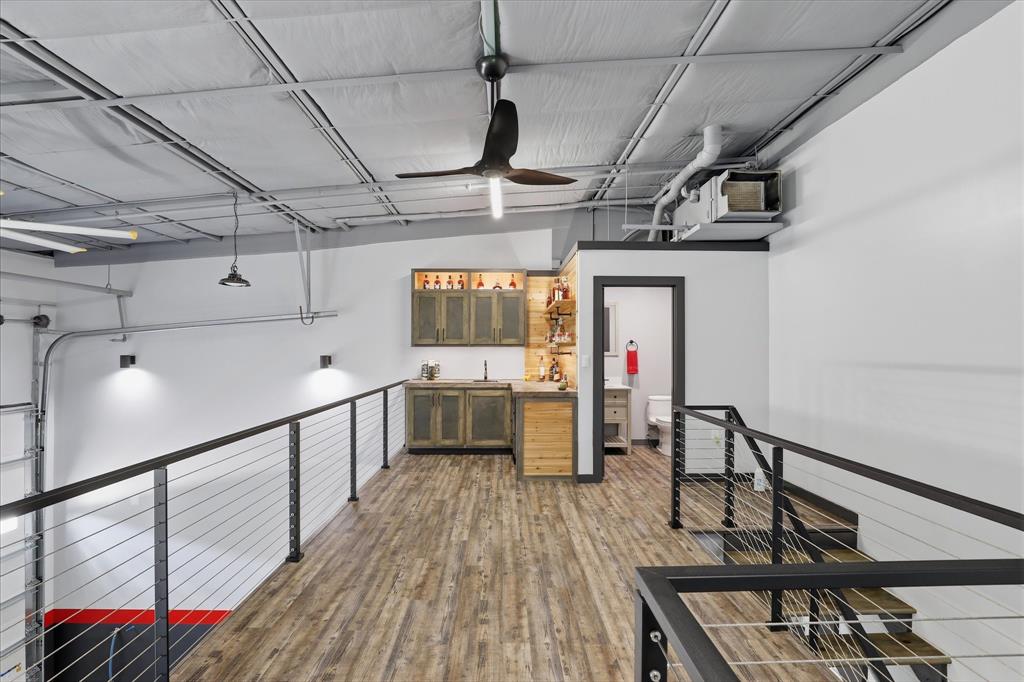 Garages Of Texas Frisco Condo - Commercial Sale