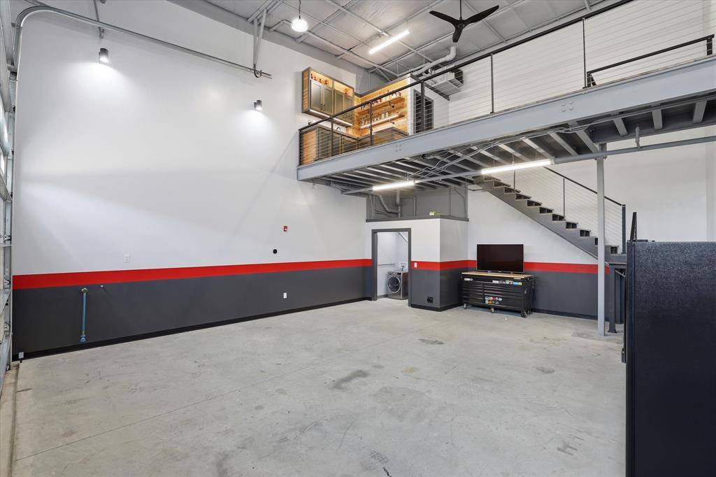 Garages Of Texas Frisco Condo - Commercial Sale
