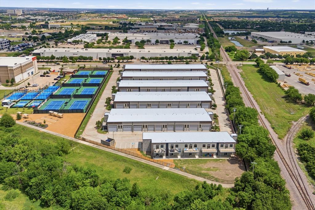 Garages Of Texas Frisco Condo - Commercial Sale