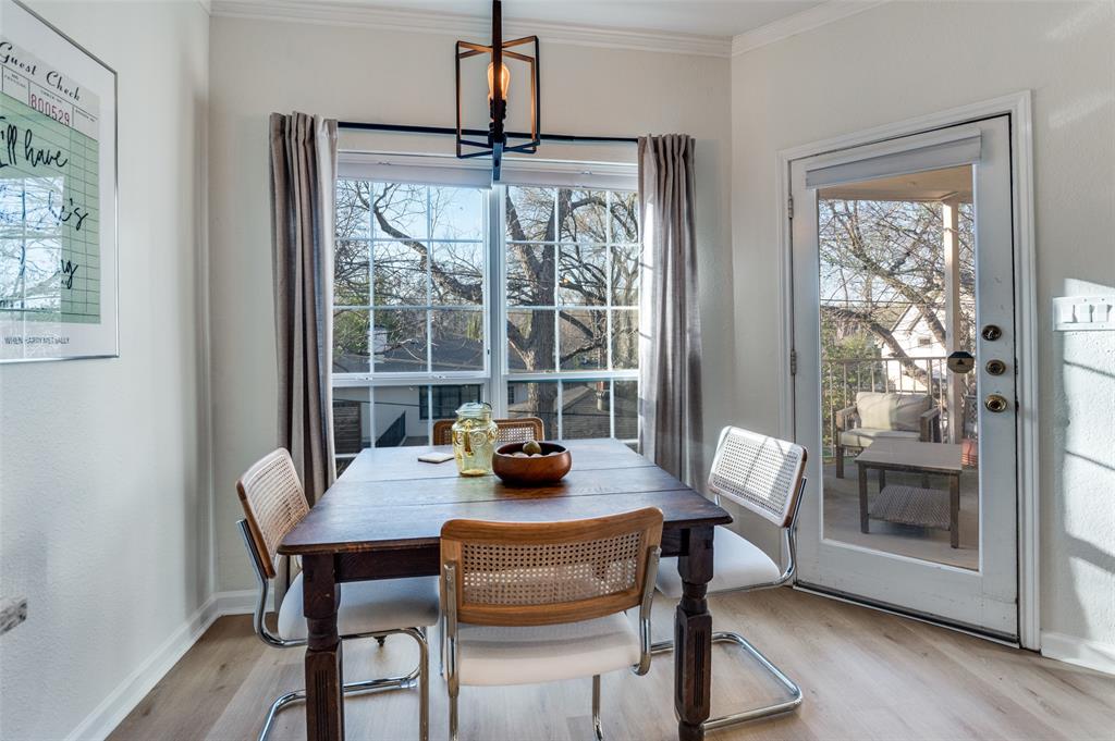 Oaks Of Lakewood Condo - Residential