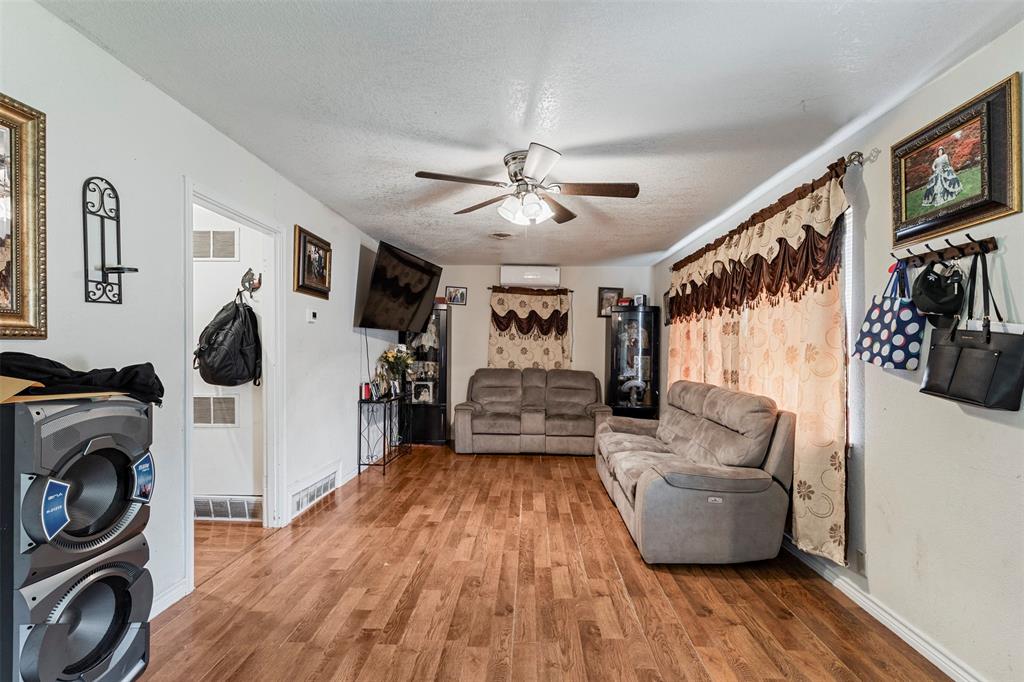 Hollandale Add - Residential