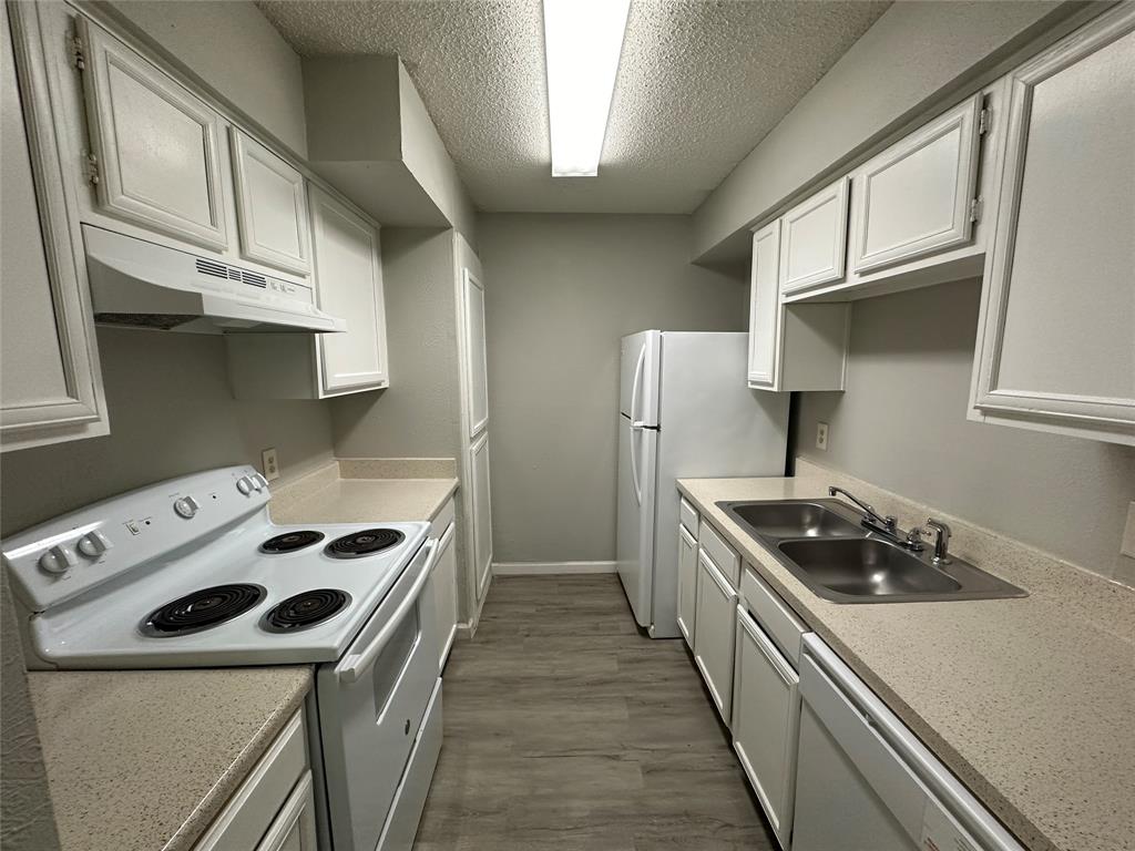 Trinity Meadows Condos - Residential