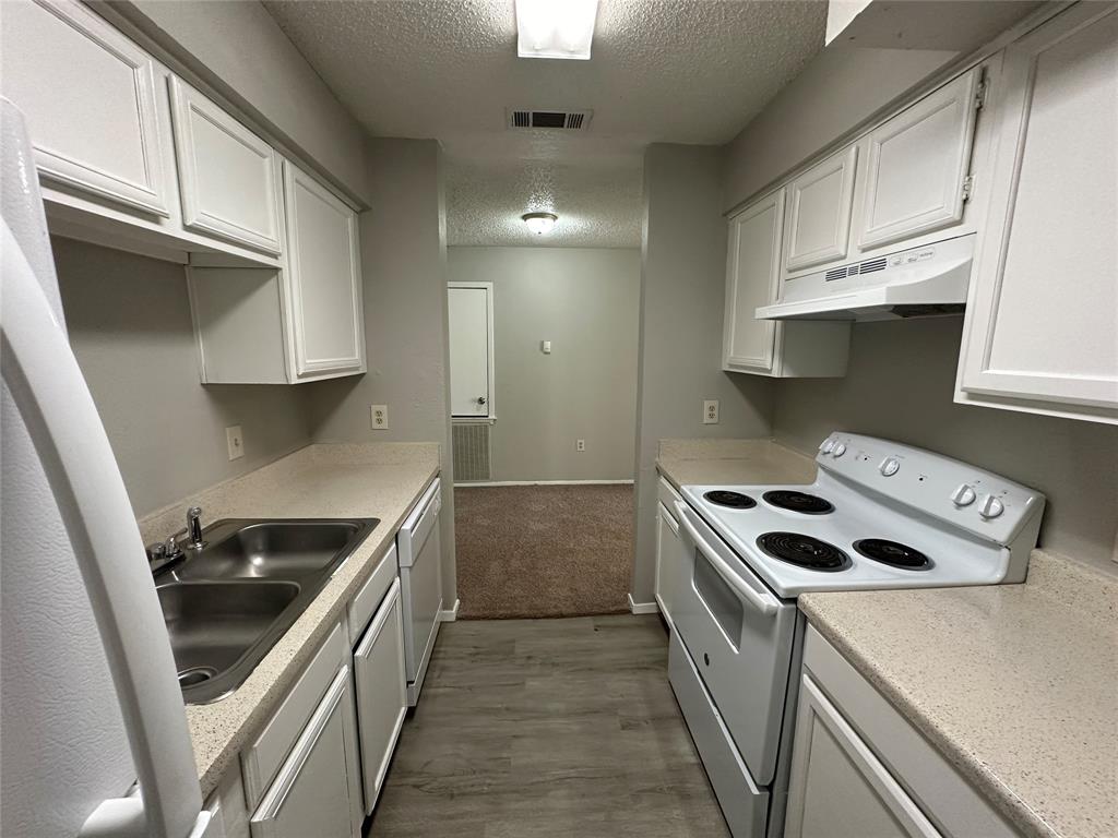 Trinity Meadows Condos - Residential