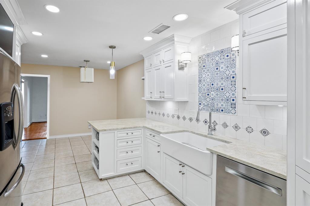 Crest Meadow Estates - Residential