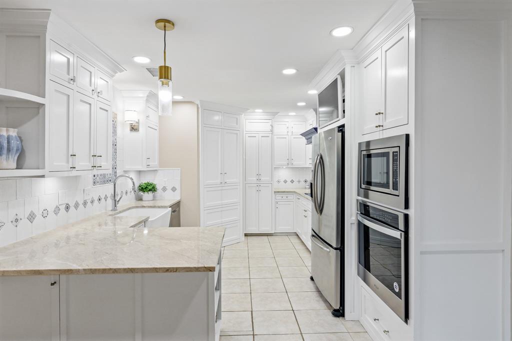 Crest Meadow Estates - Residential