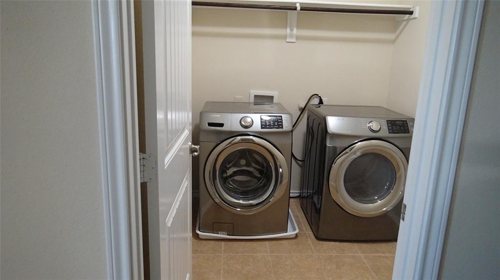 Aspen Park Ph 1 - Residential Lease