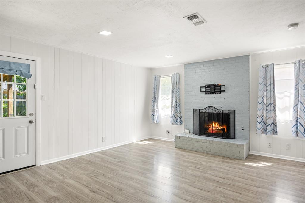 Everman Place Add - Residential