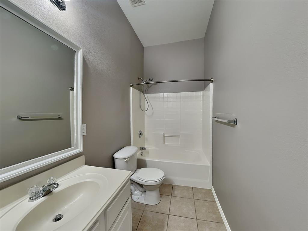 Trails Of Fossil Creek Ph I - Residential Lease