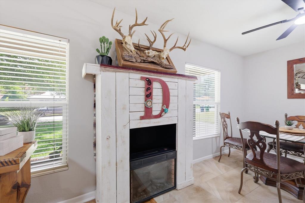 Haltom Acres Add - Residential