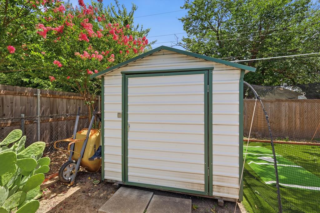 Haltom Acres Add - Residential