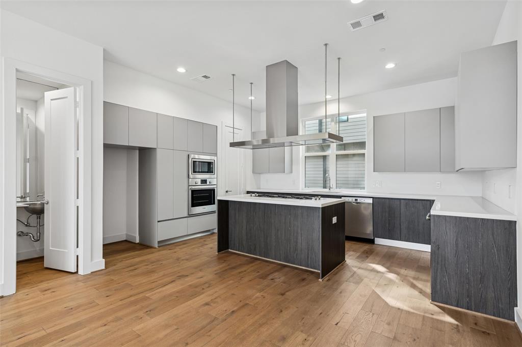 Lofts on Cedar Springs - Residential