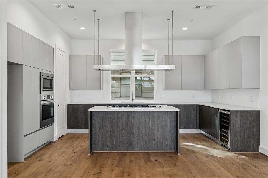 Lofts on Cedar Springs - Residential