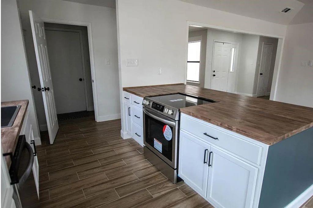 Shorewood Hills Add - Residential