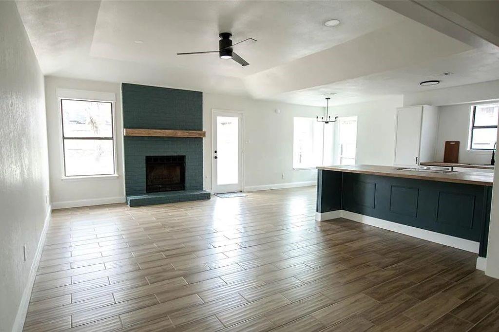 Shorewood Hills Add - Residential