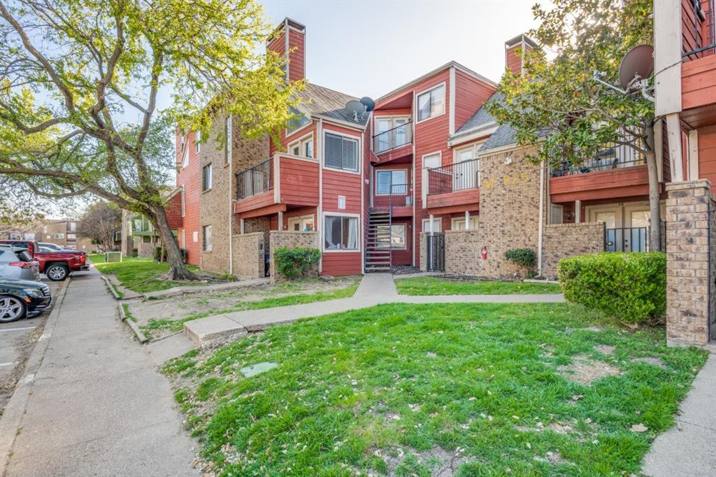 Richland Trace Condos - Residential