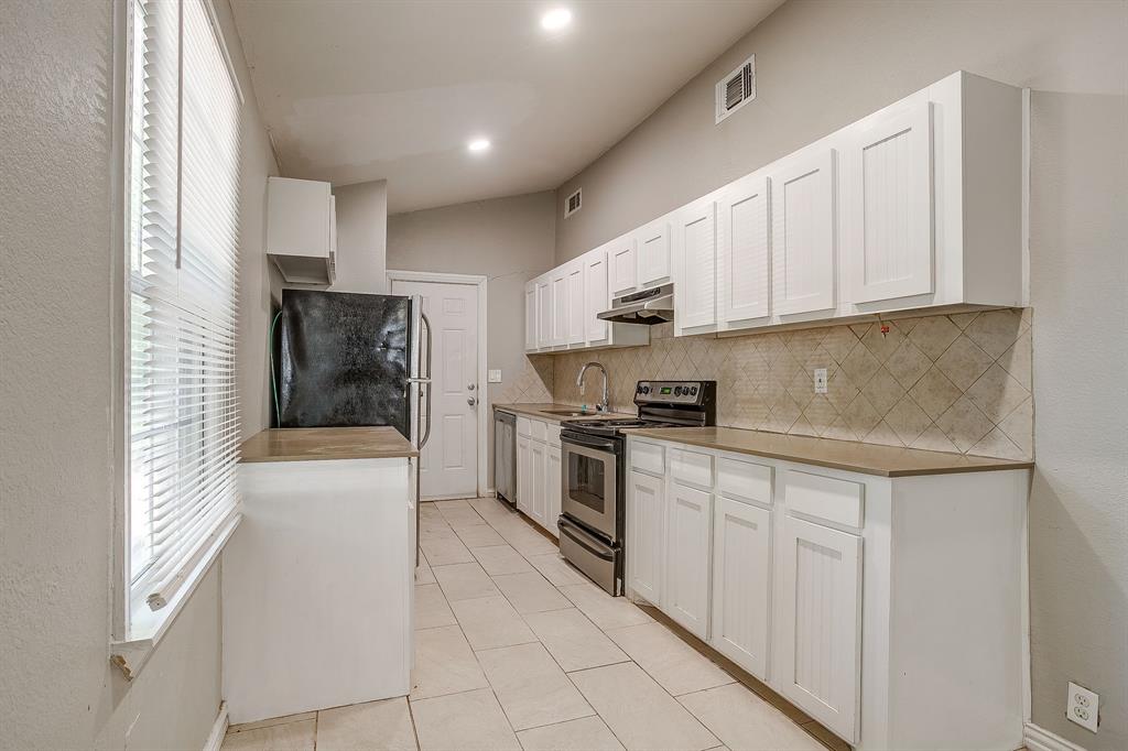 Barnett J N Add - Residential