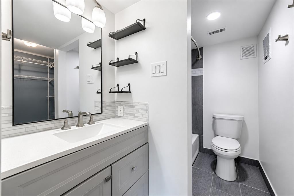 QUAIL RUN CONDOMINIUMS - Residential
